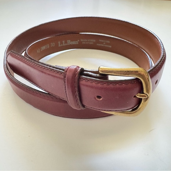 L.L. Bean Brown Leather Belt with Gold Buckle size 40 - Picture 2 of 10